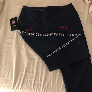 Nike Patriots women’s leggings
